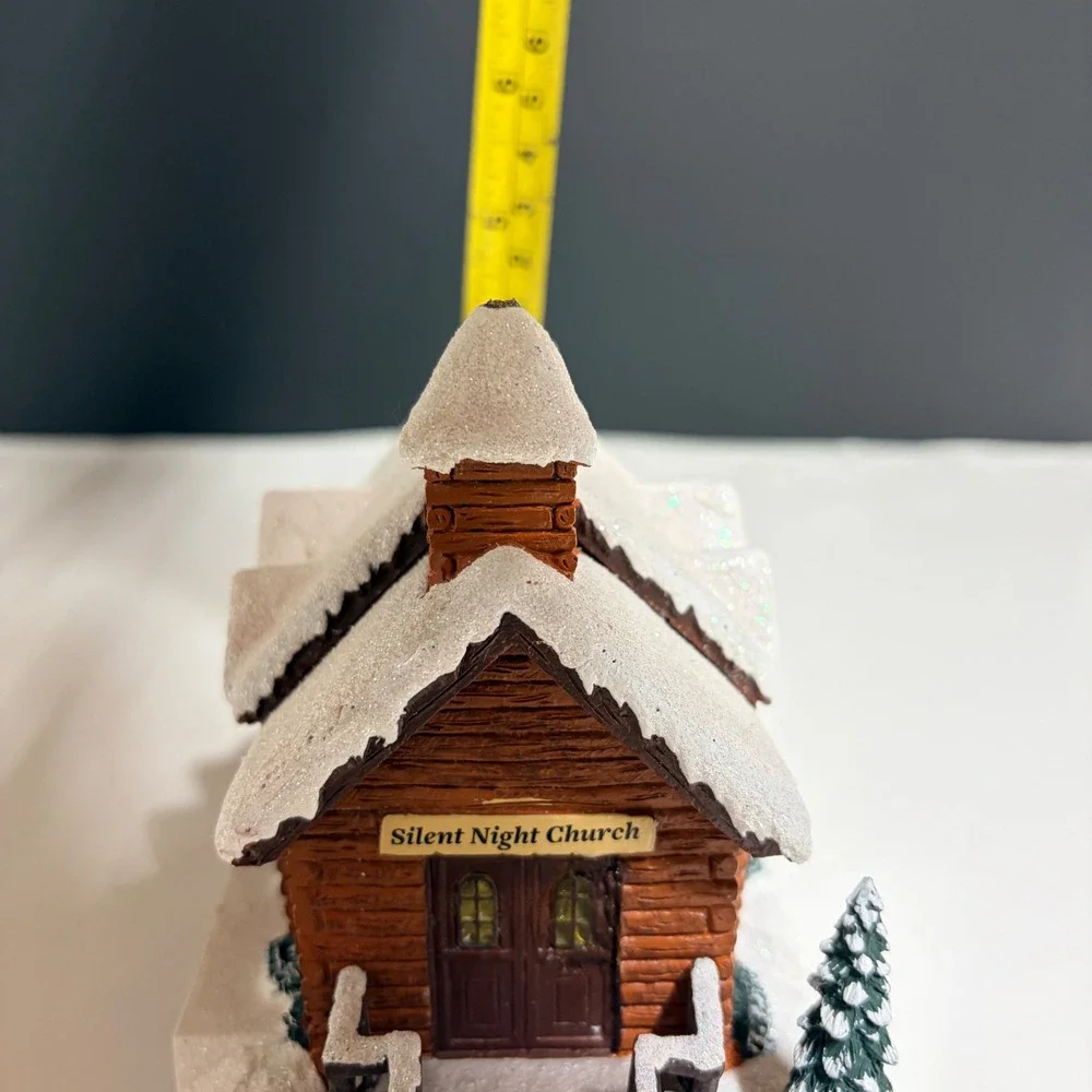 Thomas Kinkade Silent Night Church Sounds of the Season Illuminating VillageREAD